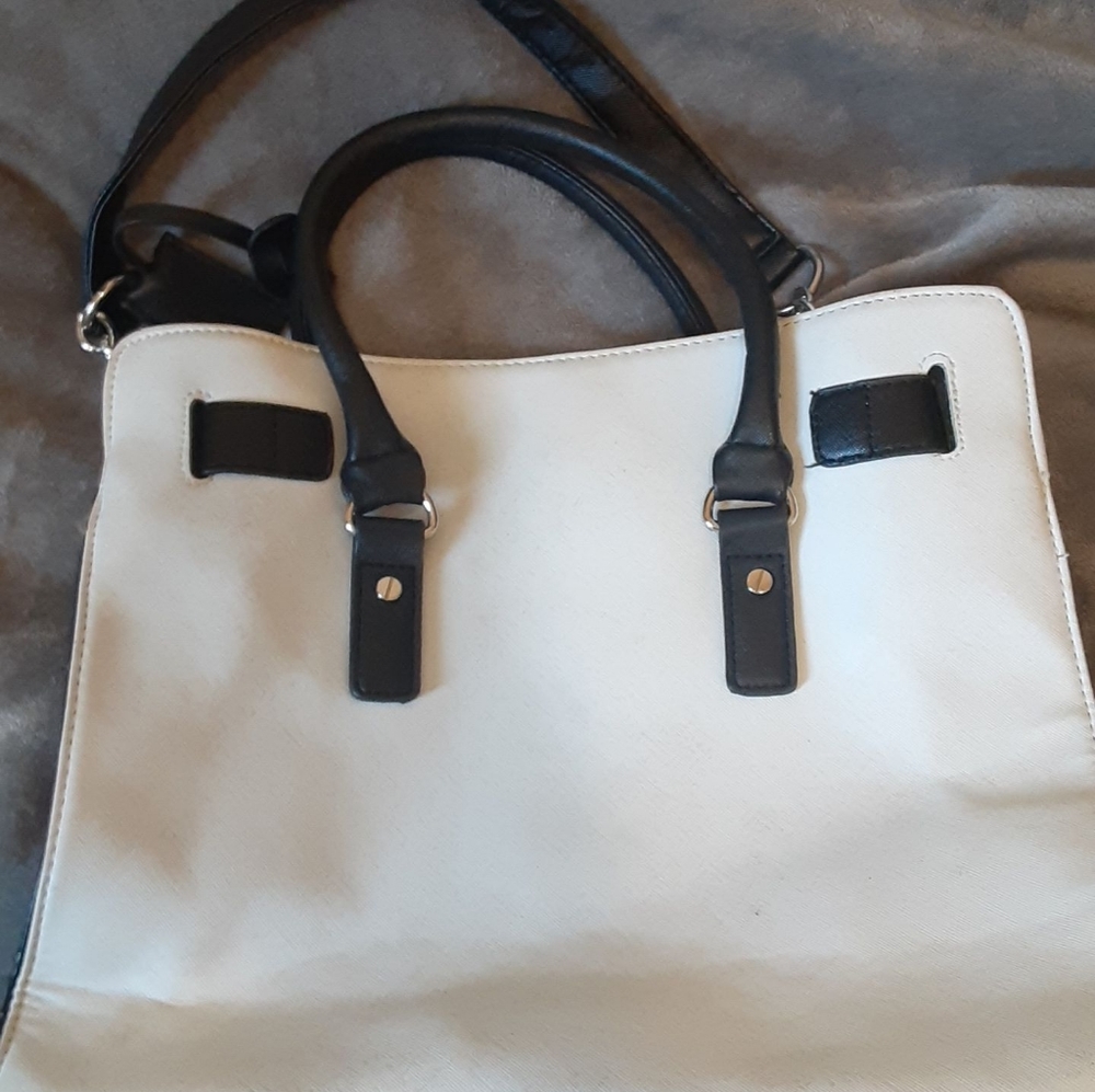 Micheal kors purse